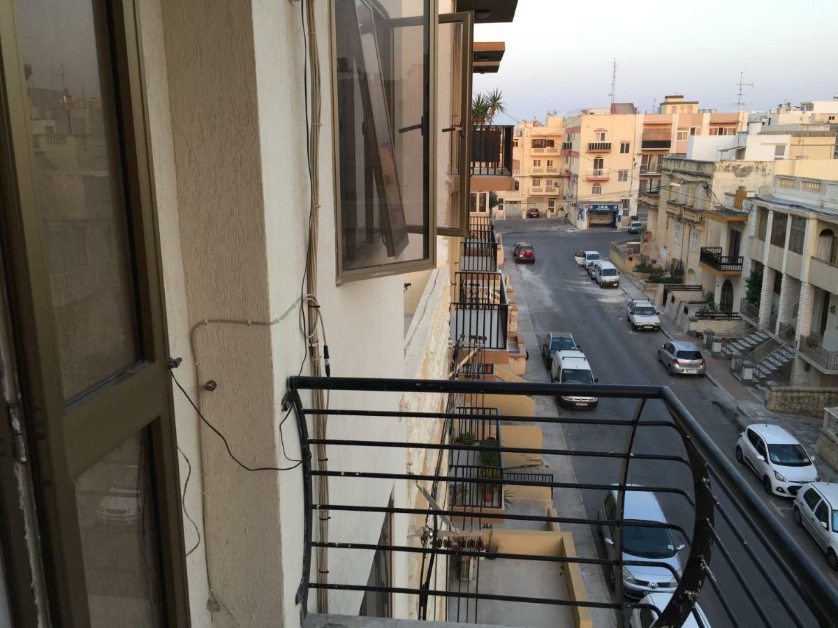 Melita Homestay Birkirkara Exterior photo